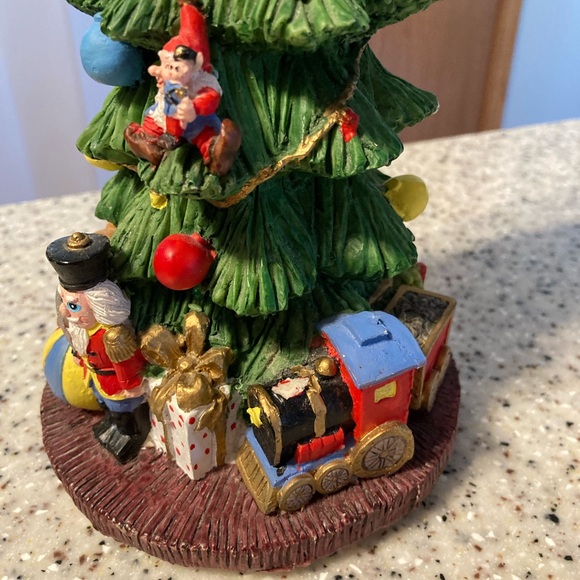 Vintage Lighted, Musical Pencil Christmas Tree - Picture 4 of 15